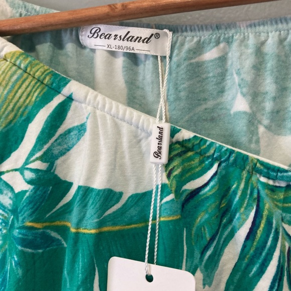 XL Maternity Nursing Top Off-The-Shoulder Banana Leaf Tropical Print BNWT - Picture 4 of 8